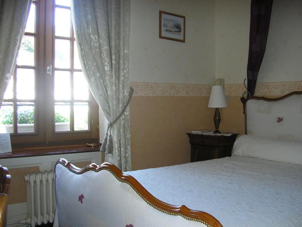 Relais Saint Louis, Logis Otel Belleme Oda fotoğraf